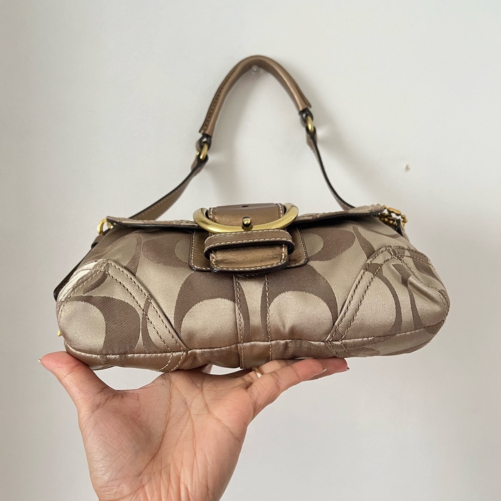 Coach Beige and Brown Shoulder Bag - Picture 4 of 11